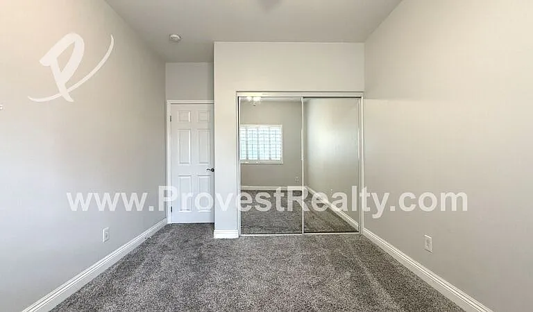 8440 Hoover Ct — Photo 16