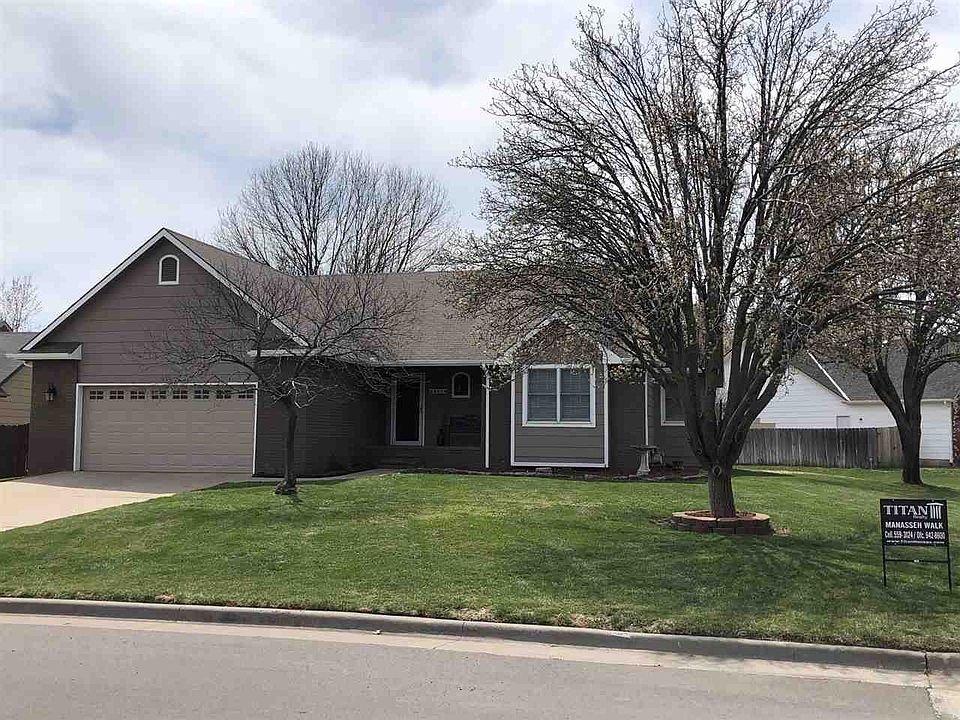 1st image of 231 N Dogwood Ct