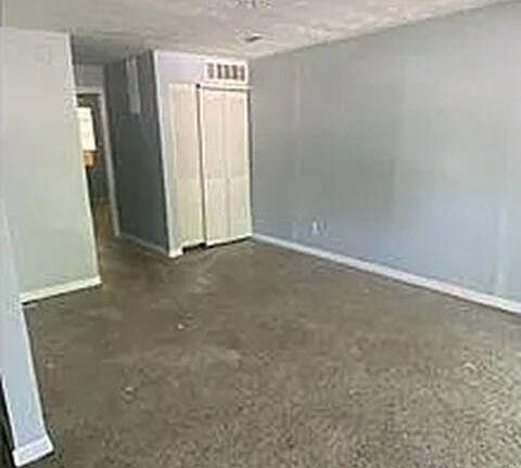 5th image of 4649 N KEN KNIGHT Drive