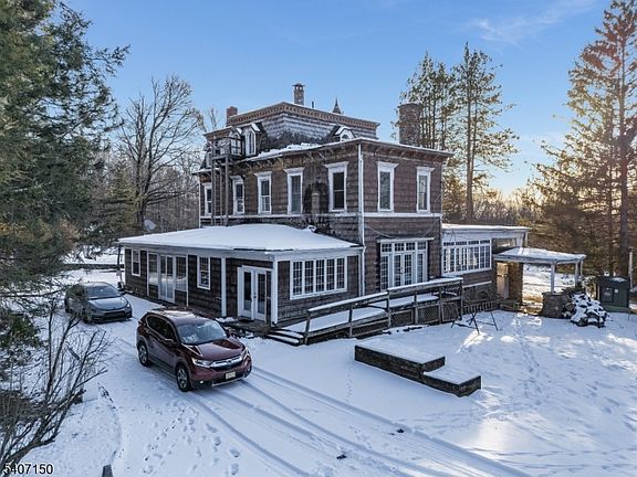 15th image of 50 Drakestown Rd
