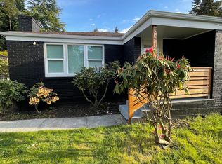 841 NE 104th St, Seattle, WA 98125