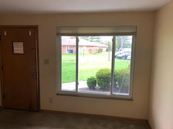 117 Sunnyside Ln, Columbus, OH 43214