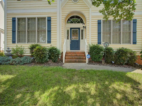 248 Star Magnolia Dr, Morrisville, NC 27560