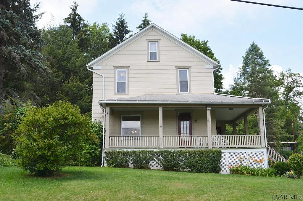 240 S Somerset St photo 1