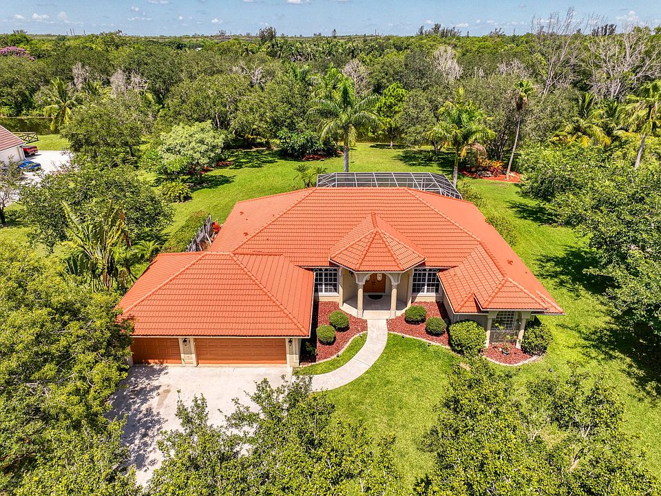 1st image of 5681 Lago Del Sol Drive