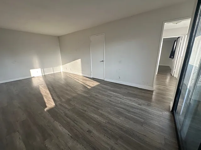 1420 North Mansfield Avenue - 205 — Photo 31