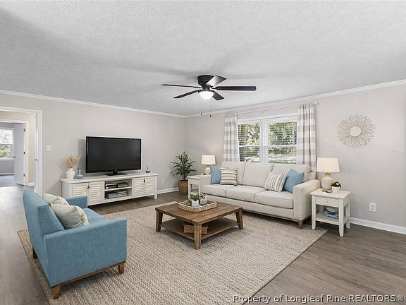 5th image of 610 Arrowood Rd