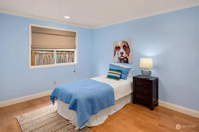 3 bed, 2160 sqft, $4,000 — Photo 1