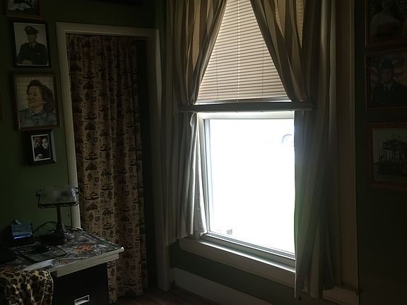 3rd image of 110 Mulberry St