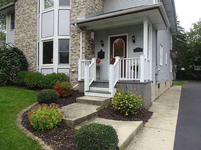 1st image of 216 S Brewster Ave