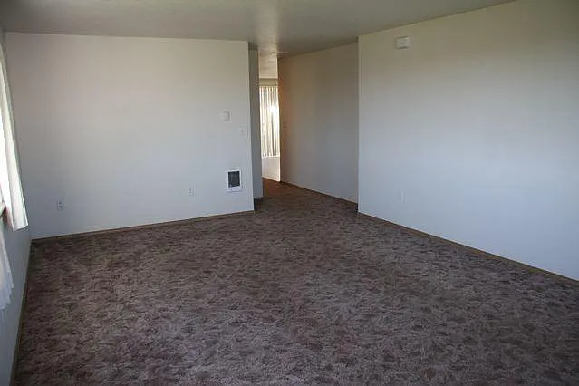 515 SW West Hills Dr — Photo 7