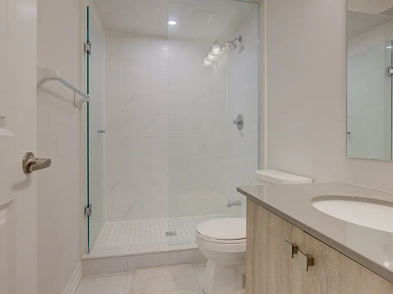 585 Colborne St E #611 — Photo 34