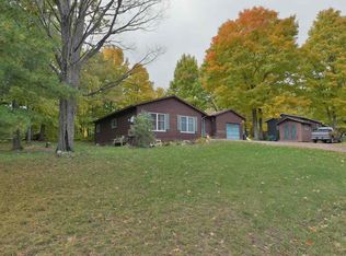 7 Grove Blvd, Washburn, WI 54891