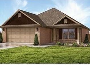 4488 Divide Dr, Fayetteville, AR 72704