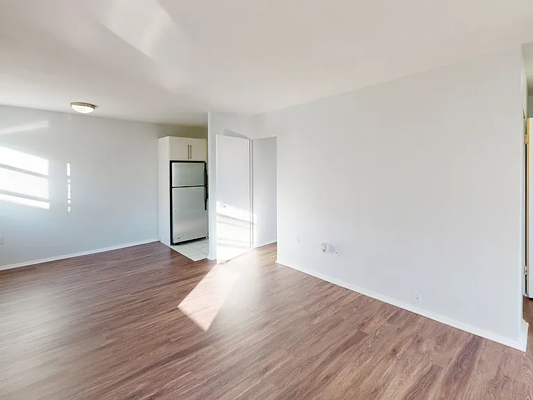 Dining/Living room