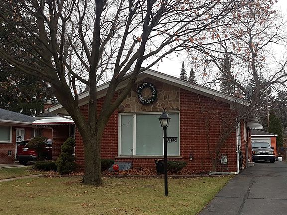 2nd image of 9355 Kimland Ct