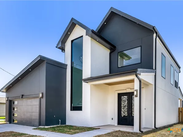 406 E Carrie Manor St, Manor, TX 78653