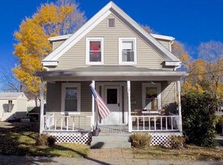 10 Franklin St, Danvers, MA 01923