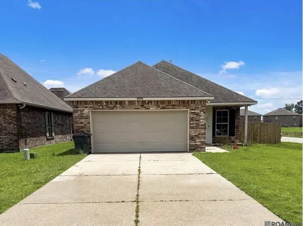 402 Cypress Garden Dr, Houma, LA 70364