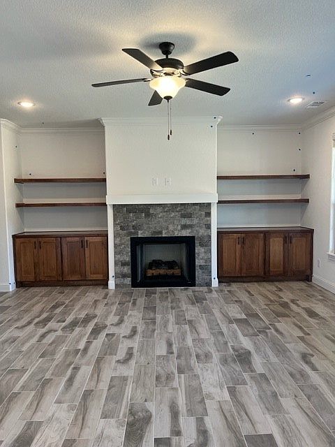 2nd image of 720 Skylar St