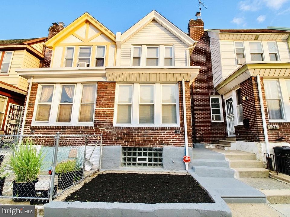 1st image of 102 W Spencer Ave