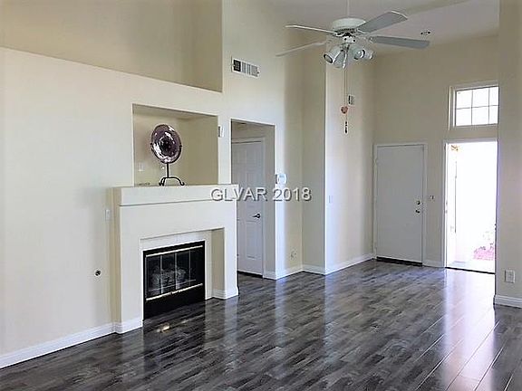 5th image of 627 Sandana Cir