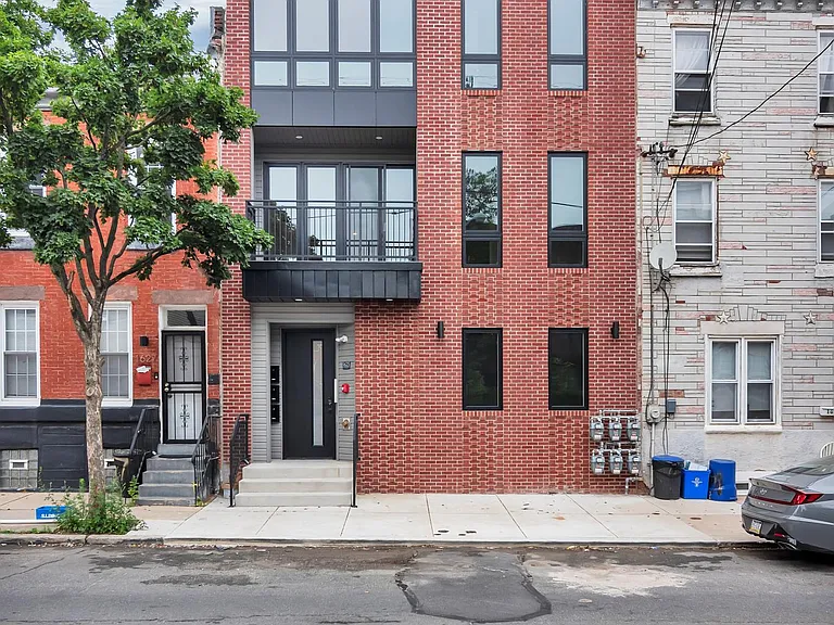 1625 W Thompson St #2 — Photo 11