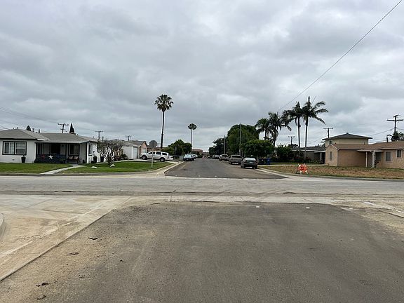 4th image of 11519 Newgate Ave