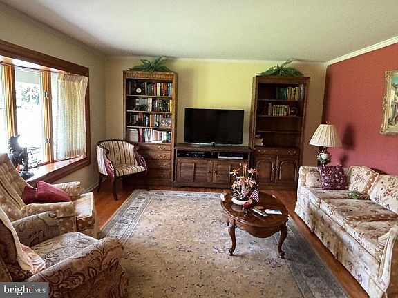 4th image of 571 Yardville Hamilton Sq