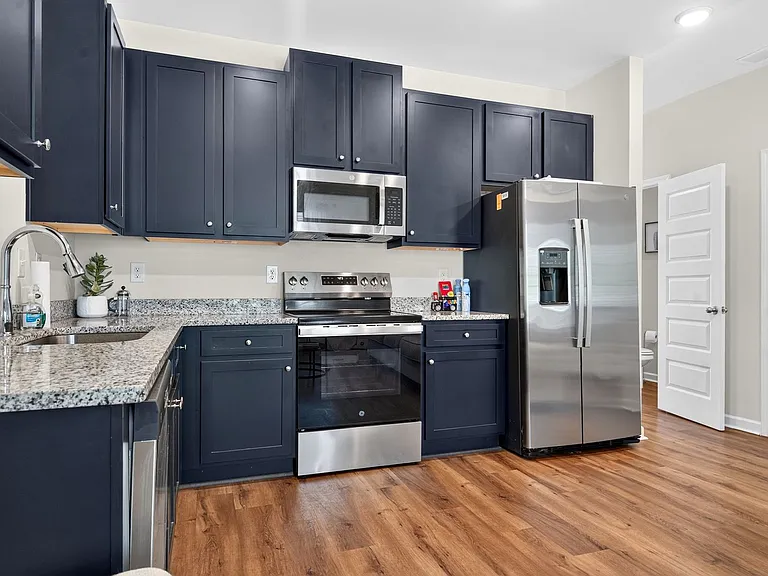 1015 Hayden St NW — Photo 14
