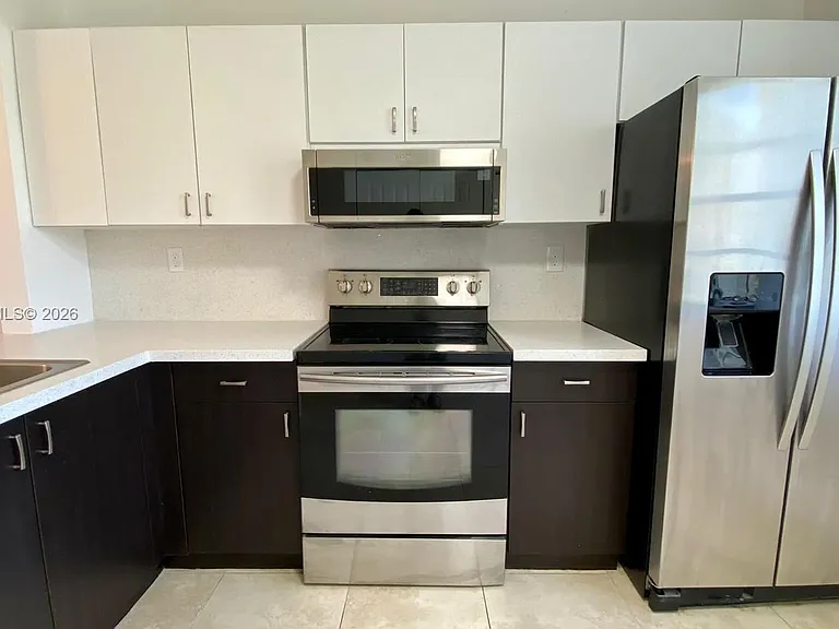 3552 Magellan Cir #126 — Photo 6