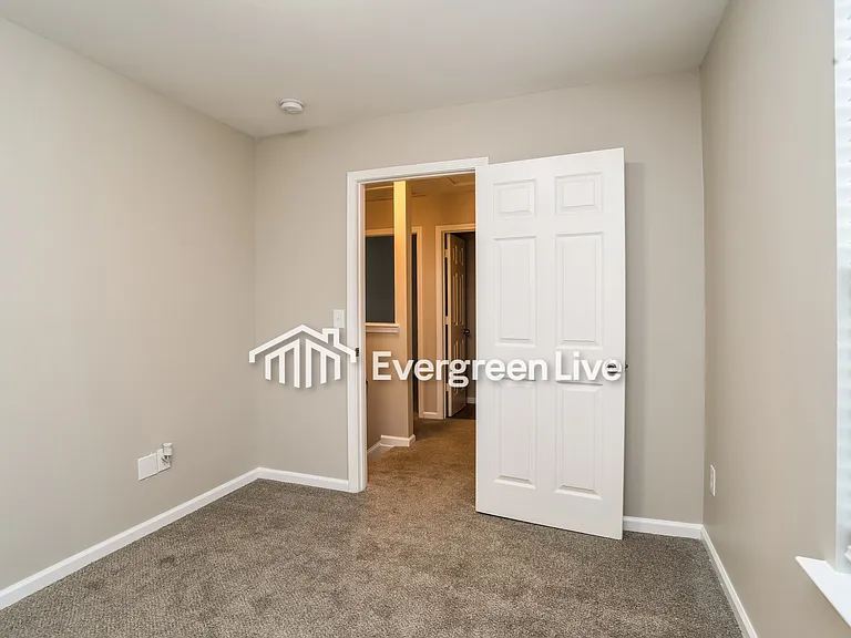 5735 Joshua Ln — Photo 9