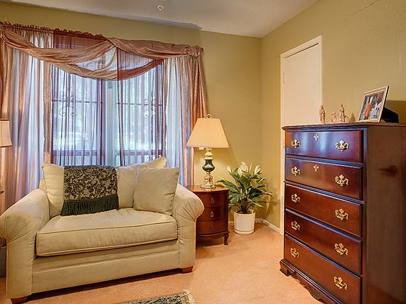 3rd image of 9242 Emberglow Ln
