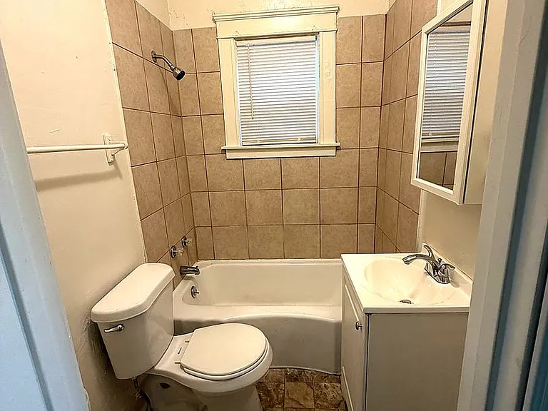 3409 Benton Blvd — Photo 10