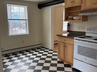 120 Main St #B, Putney, VT 05346