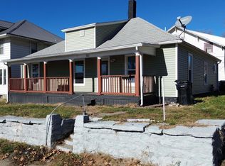 923 E 2nd St, Ottumwa, IA 52501