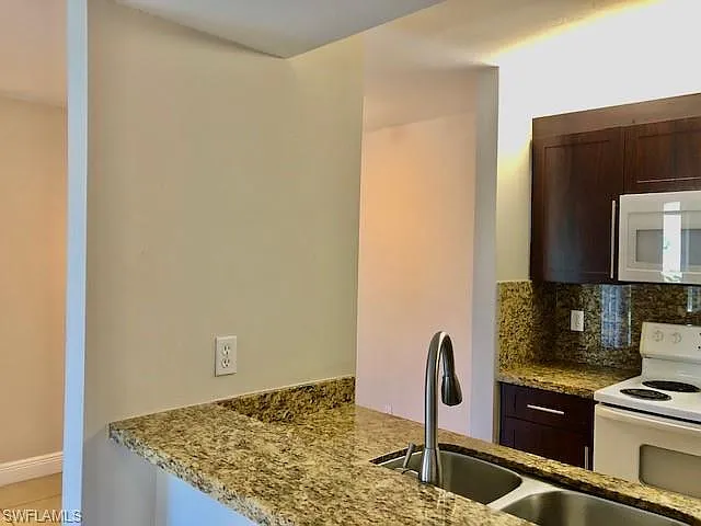 150 Santa Clara Dr #15 — Photo 31