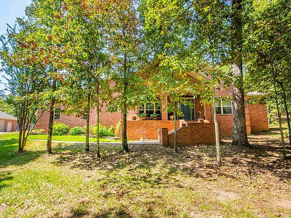2nd image of 15 Vilanco Estates Dr