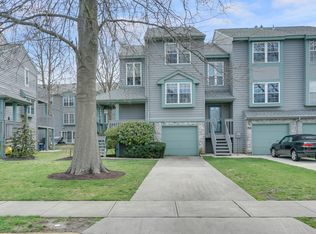 312 Seaview Cir, Neptune, NJ 07753