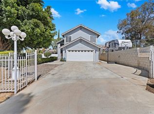 14358 Moonridge Dr, Riverside, CA 92503