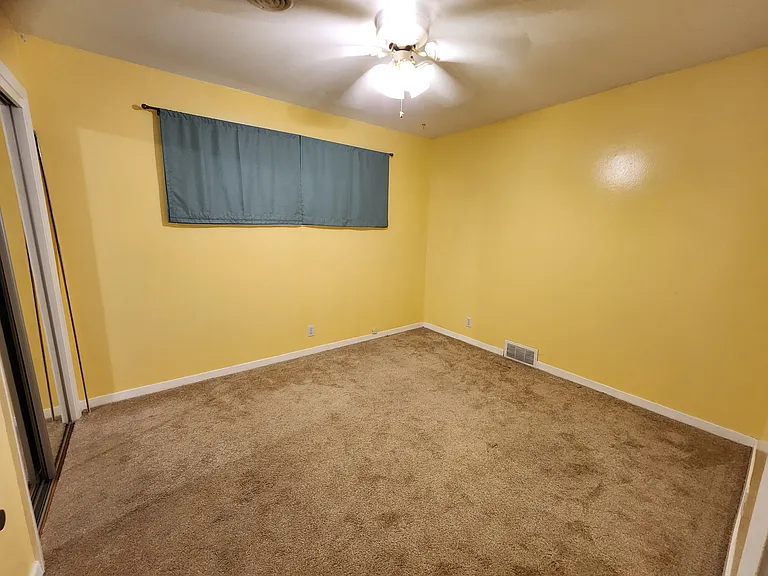 707 Normal St — Photo 17