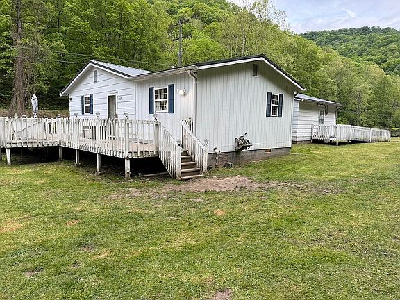 3rd image of 1017 Prater Rd