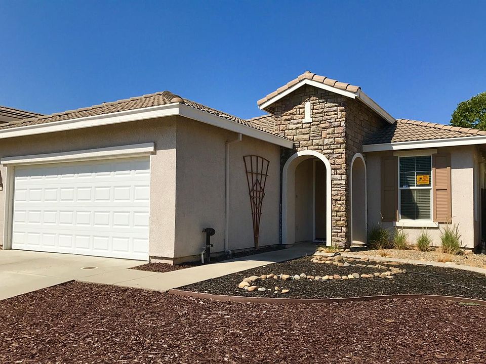 2nd image of 10030 Blossom Ridge Dr