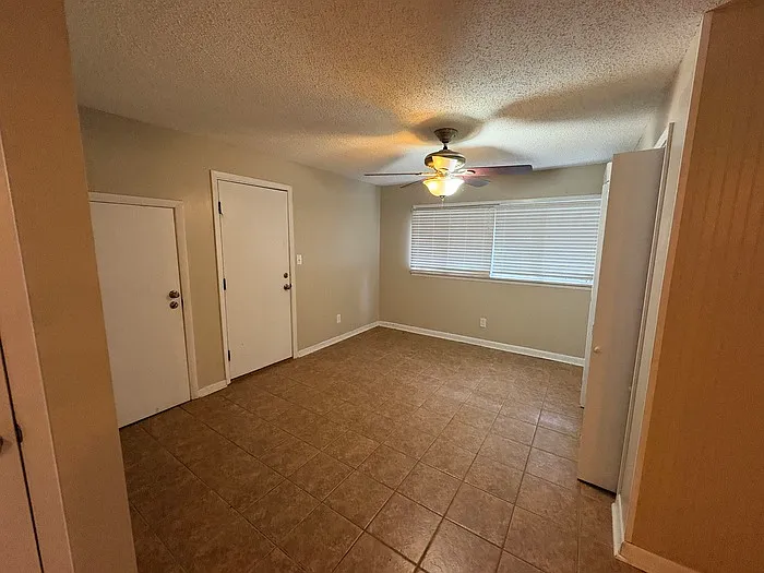 157 Jims Dr — Photo 10