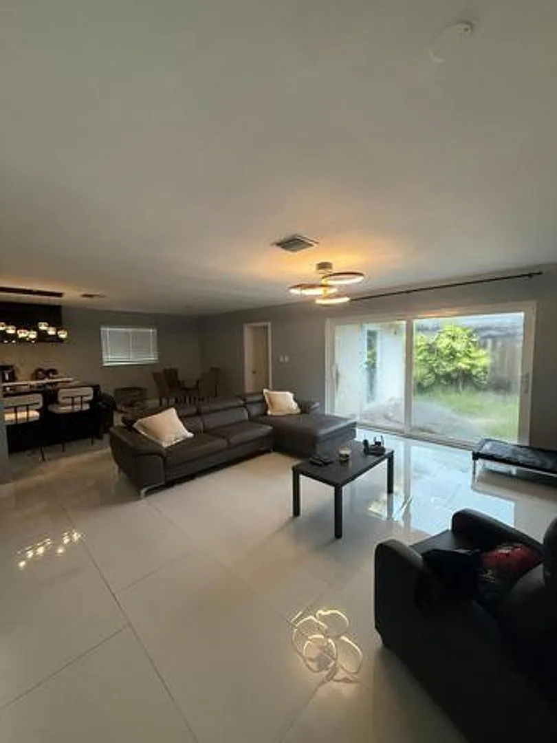 9321 NW 35TH Manor, Sunrise, FL 33351 - 6408 — Photo 3