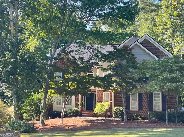 6256 Woodlore Dr NW, Acworth, GA 30101