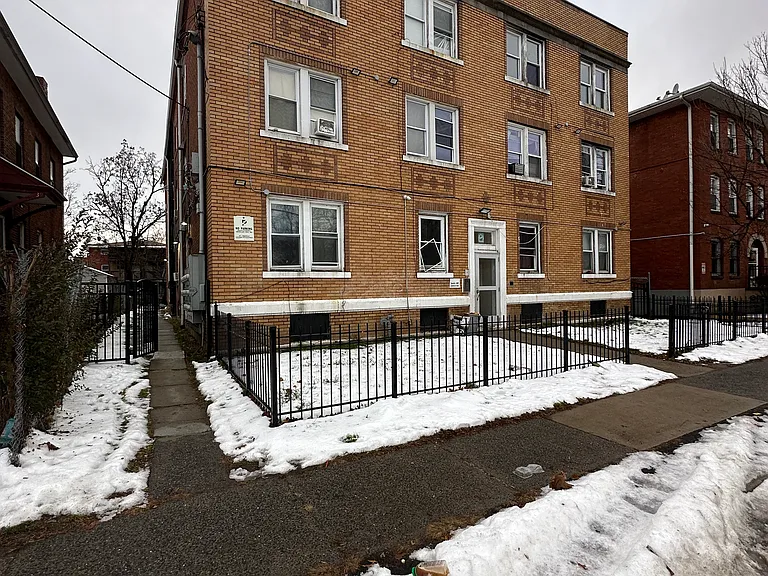 35 Squire St #B2 — Photo 20