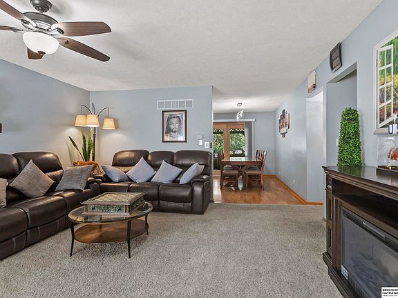 4th image of 851 S 51st St
