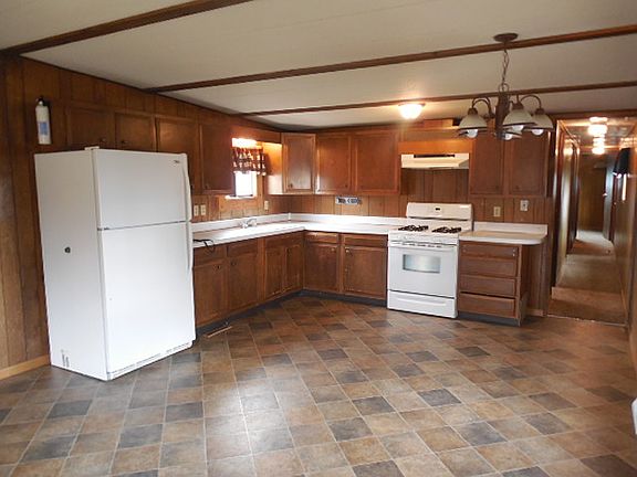 2nd image of 4952 Danford Dr Trlr 1