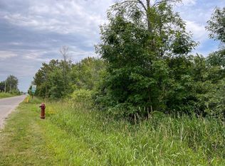 Harrison Ave, Cheboygan, MI 49721